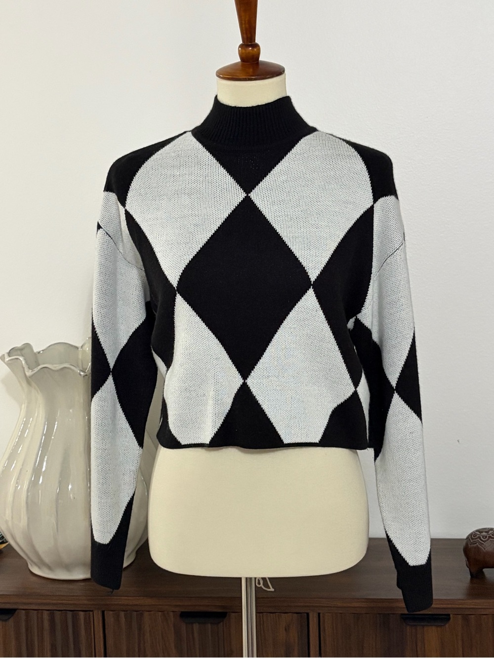 H&M Black & White Argyle Style Sweater